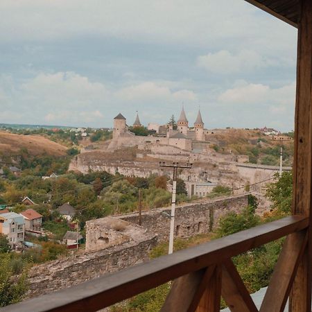 Будинок З Видом На Стару Фортецю Kamianets-Podilskyi Exterior photo